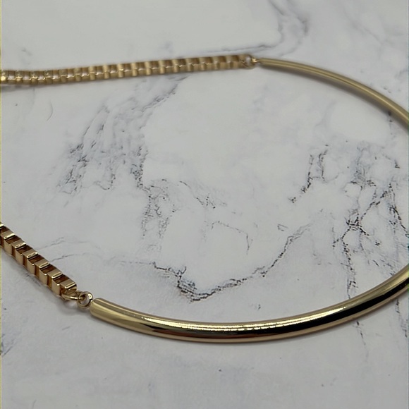 New French Connection Three Pendant Statement Necklace. - Picture 3 of 9